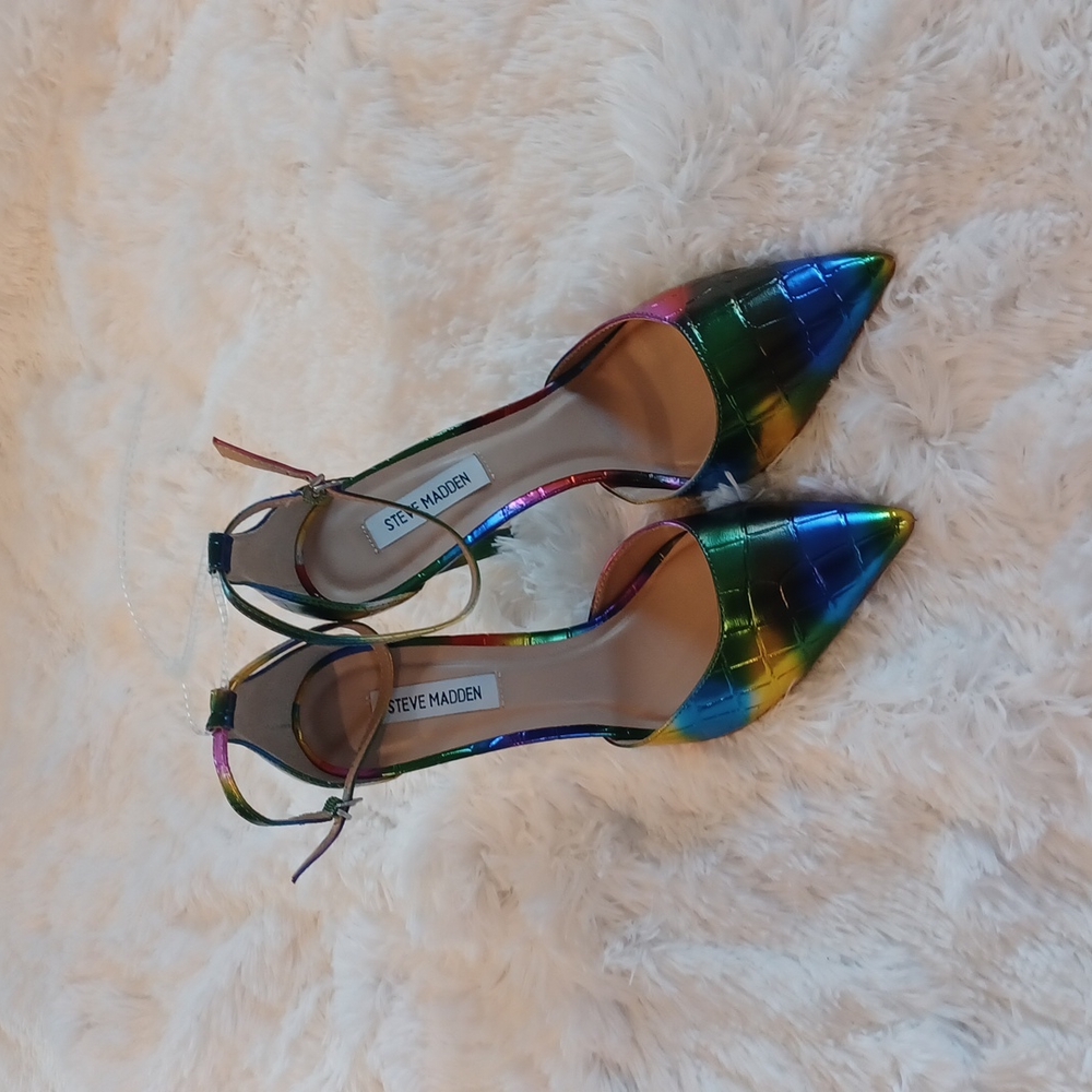 Steve Madden Alisha-R Metallic Rainbow women's Pump High Heels PRIDE MUTI SZS - Picture 8 of 11